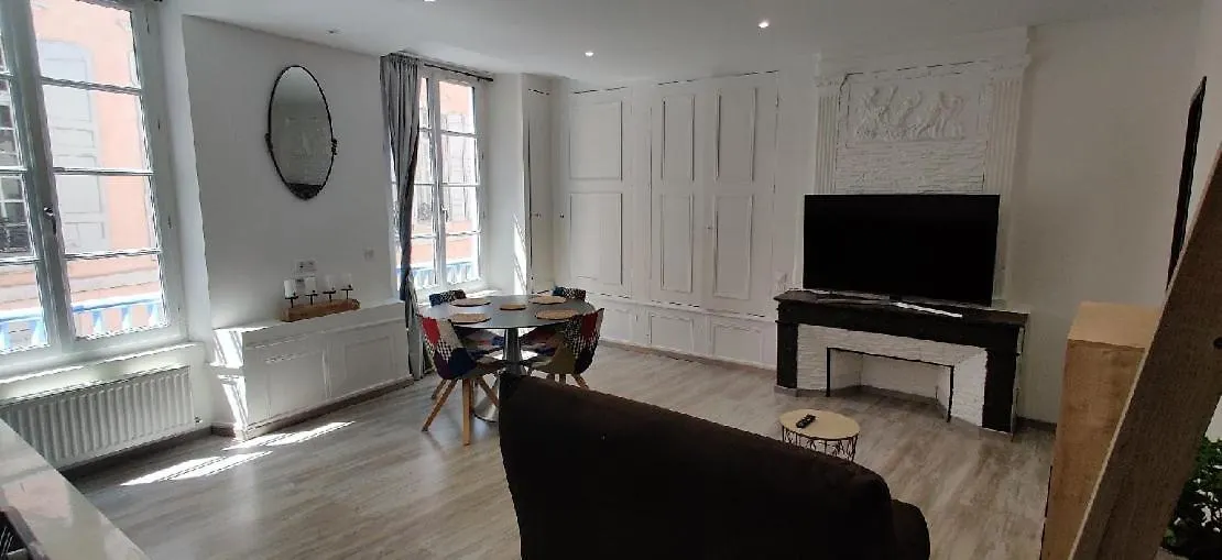 Appartement F2 dans le centre historique Le Puy-en-Velay